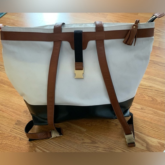 Rachel Zoe x Quinny Diaper Bag - Jet Set - Picture 4 of 7